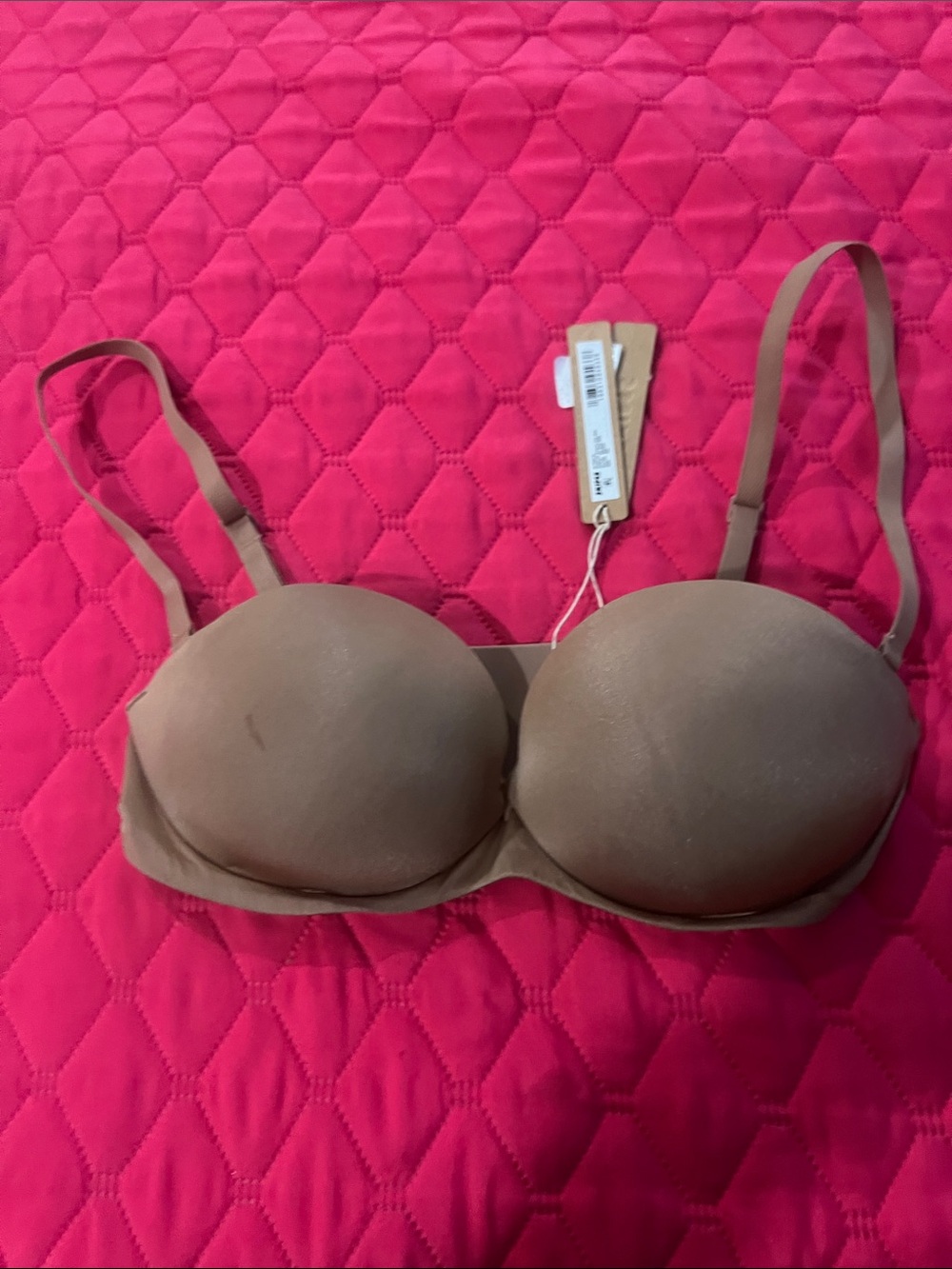SKIMS Ultimate Push-Up Strapless Bra in Color Sienna NWT